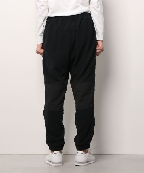 Reebok（リーボック）の「クラシックス キャンピング ポーラ フリース パンツ [Classics Camping Polar