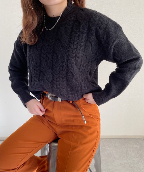 nemne store(ネンネストア)の「美術館を巡るケーブルニット(ニット/セーター・レディース・マスタード/ブルー/アイボリー/ブラック・フリー)」の1枚目の写真