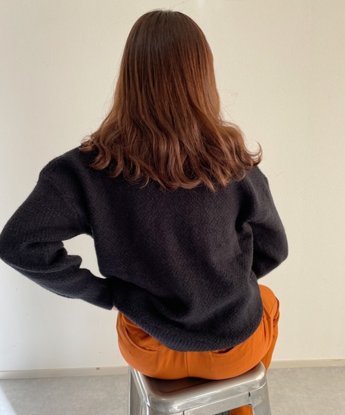nemne store(ネンネストア)の「美術館を巡るケーブルニット(ニット/セーター・レディース・マスタード/ブルー/アイボリー/ブラック・フリー)」の13枚目の写真