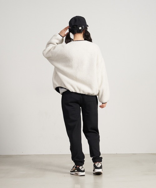 OUTDOOR PRODUCTS APPAREL(アウトドアプロダクツアパレル)の「リバーシブルノーカラーボアブルゾン(ブルゾン・レディース・ベージュ/アイボリー・MEDIUM/LARGE)」の18枚目の写真