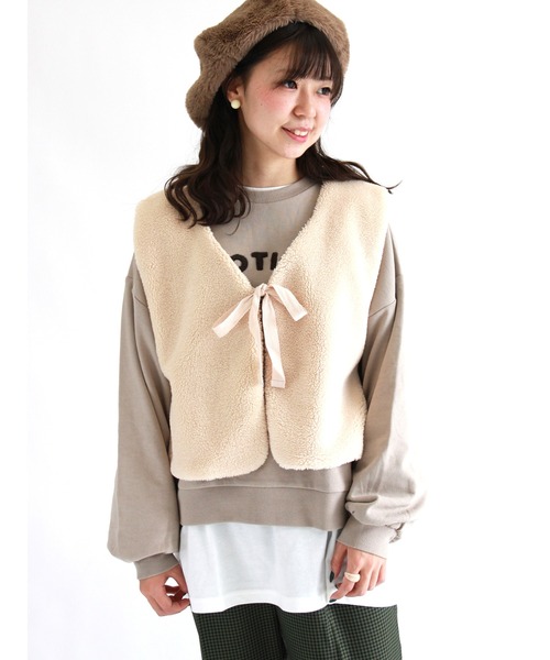 ehka sopo（エヘカソポ）の「ボアベスト付キルトジャケット（ノーカラージャケット・レディース・ベージュ/グリーン/キナリ・ﾌﾘ-）」の12枚目の写真