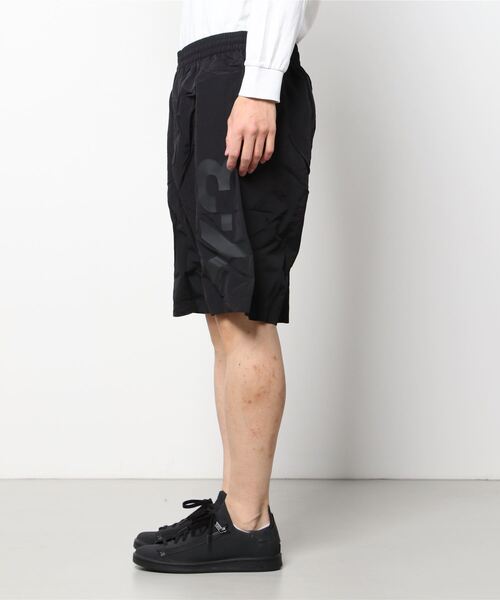 Y-3（ワイスリー）の「M CLASSIC LOGO SWIM SHORTS - MID LENGTH