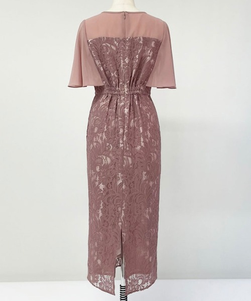 AIMER（エメ）の「【WEB限定】ケープ風スリーブレースタイトパーティードレス（ドレス・レディース・ブラック/ピンク/グレイッシュブルー・SMALL/MEDIUM/LARGE）」の17枚目の写真