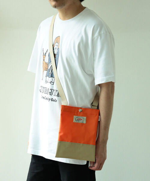 BEAMS JAPAN（ビームス　ジャパン）の「日の出テント × BEAMS JAPAN / 別注 サコッシュ（ショルダーバッグ・メンズ・オフホワイト/オレンジ/グリーン系その他2・ONE SIZE）」の8枚目の写真
