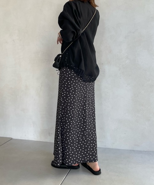 DouDou(ドゥドゥ)の「ドットカットマーメイドスカート(スカート・レディース・チャコールグレー/オフホワイト・FREE)」の5枚目の写真