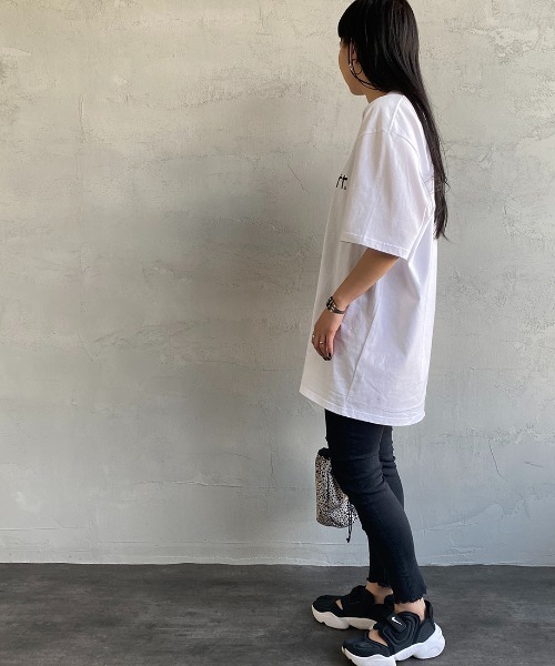 Carhartt WIP（カーハートダブリューアイピー）の「[carhartt WIP/カーハートダブリューアイピー] SCRIPT ロゴプリントTシャツ（Tシャツ/カットソー・レディース・ホワイト/ブラック・XL/M/L）」の19枚目の写真