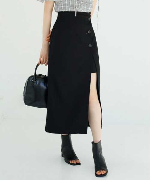 one after another NICE CLAUP（ワンアフターアナザーナイスクラップ）の「新色追加　サイドボタンスリットスカート（スカート・レディース・グリーン/ブラウン系その他/アイボリー/ブラック/ピンク/ピンク系/オレンジ・FREE）」の3枚目の写真
