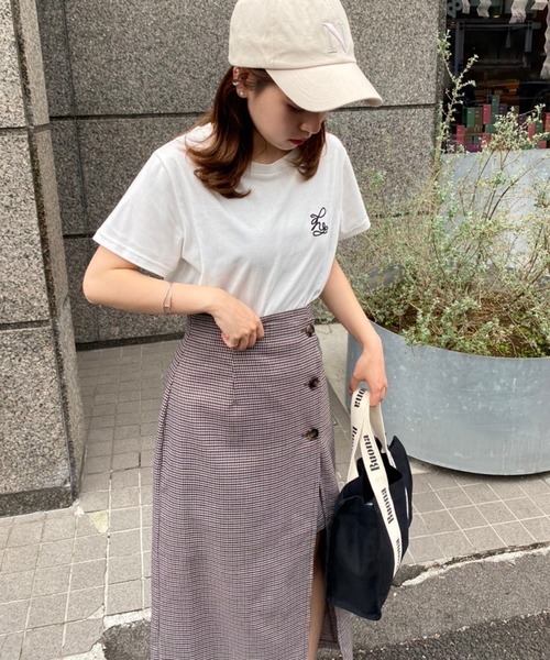 one after another NICE CLAUP（ワンアフターアナザーナイスクラップ）の「新色追加　サイドボタンスリットスカート（スカート・レディース・グリーン/ブラウン系その他/アイボリー/ブラック/ピンク/ピンク系/オレンジ・FREE）」の22枚目の写真