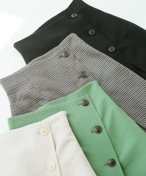 one after another NICE CLAUP（ワンアフターアナザーナイスクラップ）の「新色追加　サイドボタンスリットスカート（スカート・レディース・グリーン/ブラウン系その他/アイボリー/ブラック/ピンク/ピンク系/オレンジ・FREE）」の13枚目の写真