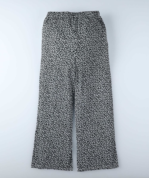 HONEYSUCKLE ROSE（ハニーサックルローズ）の「肌触りよいストレッチ素材【HONEYSUCKLE ROSE】柄プリーツイージーパンツ（その他パンツ・レディース・ワイン/ブラック/グリーン・M/L）」の13枚目の写真