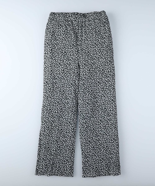 HONEYSUCKLE ROSE（ハニーサックルローズ）の「肌触りよいストレッチ素材【HONEYSUCKLE ROSE】柄プリーツイージーパンツ（その他パンツ・レディース・ワイン/ブラック/グリーン・M/L）」の9枚目の写真