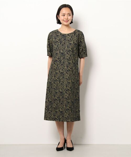 koe（コエ）の「レーヨン麻ボタニカルプリントワンピース（ワンピース・レディース・アイボリー/オレンジ/ネイビー・M）」の6枚目の写真