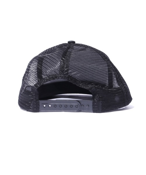 SANTA CRUZ（サンタクルーズ）の「SANTACRUZ/サンタクルーズ Screaming Hand Front Mesh Trucker High Profile Hat メッシュキャップ（キャップ・メンズ・ブラック×ブラック/ホワイト×ブラック・FREE）」の4枚目の写真