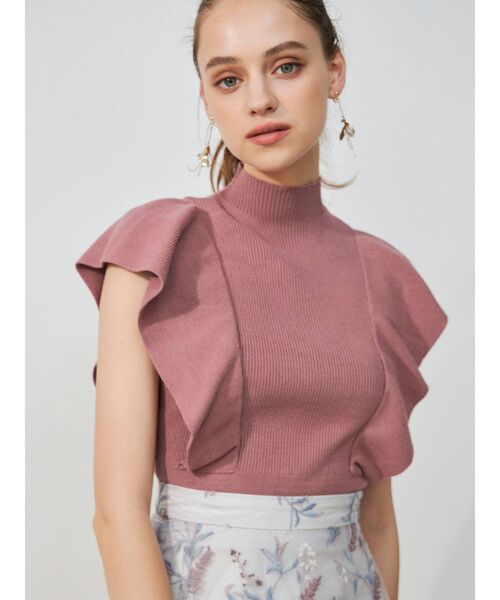 MERCURYDUO（マーキュリーデュオ）の「ラッフルコンパクトモックネックニット（ニット/セーター・レディース・オフホワイト/ブラック/ピンク/ベージュ・FREE）」の4枚目の写真