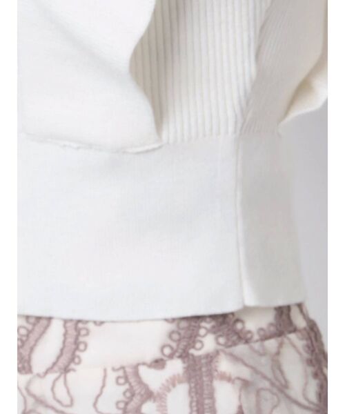 MERCURYDUO（マーキュリーデュオ）の「ラッフルコンパクトモックネックニット（ニット/セーター・レディース・オフホワイト/ブラック/ピンク/ベージュ・FREE）」の11枚目の写真