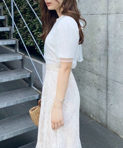 one after another NICE CLAUP(ワンアフターアナザーナイスクラップ)の「チュールがけBackリボンテレコ(Tシャツ/カットソー・レディース・ホワイト/チャコールグレー/ベージュ・FREE)」の4枚目の写真