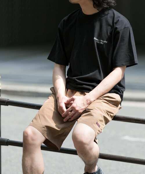 URBAN RESEARCH(アーバンリサーチ)の「『別注』RUSSELL×URBAN RESEARCH T-SHIRTS(Tシャツ/カットソー・メンズ・ブラック/ホワイト系その他/ホワイト・LARGE/MEDIUM)」の8枚目の写真