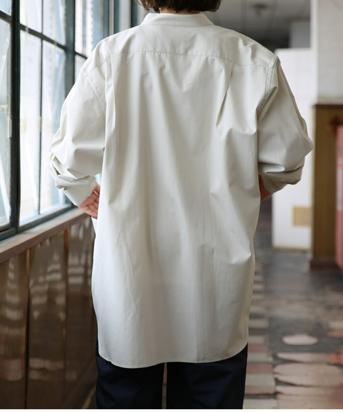 BRICK & SONS（ブリックアンドサンズ）の「VENTILE リラックス バンドカラーシャツ＜スモーキーホワイト＞（シャツ/ブラウス・メンズ・アイボリー・LL/S/M/L）」の6枚目の写真