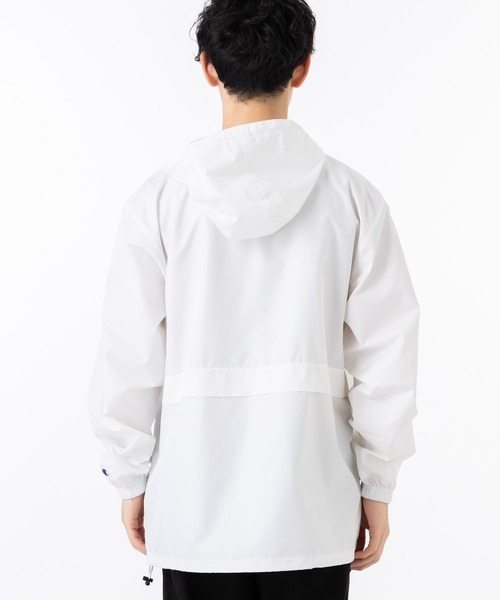 Champion（チャンピオン）の「チャンピオン スタジアム ジャケット ブランドロゴ（ナイロンジャケット・メンズ・ホワイト/ブラック/ネイビー・M/L/XL/S）」の12枚目の写真