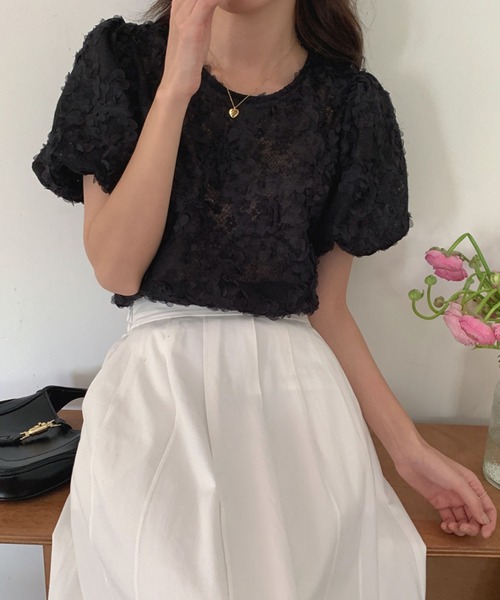 meJane(ミージェーン)の「フラワー刺繍レースボリュームスリーブブラウス(シャツ/ブラウス・レディース・ホワイト/ブラック・FREE)」の9枚目の写真