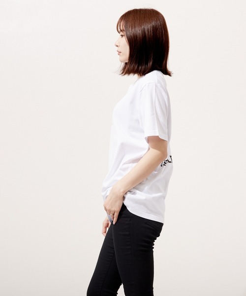VIBGYOR(ヴィブジョー)の「プリント(Tシャツ/カットソー・メンズ・ホワイト/ブラック/ブルー・MEDIUM/LARGE)」の7枚目の写真