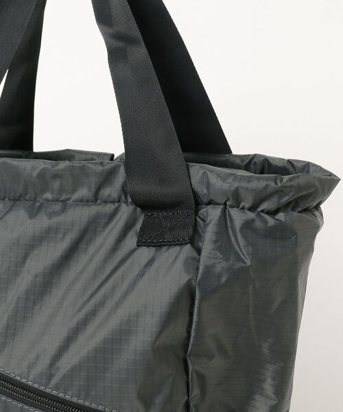 merrier BEAMS(メリアビームス)の「FREDRIK PACKERS / 70D 2Way BACK PACK(バックパック/リュック・レディース・チャコールグレー・FREE)」の11枚目の写真