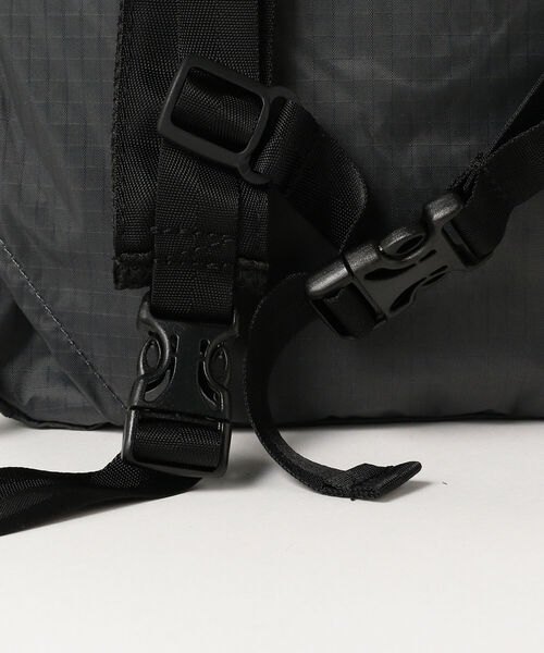 merrier BEAMS(メリアビームス)の「FREDRIK PACKERS / 70D 2Way BACK PACK(バックパック/リュック・レディース・チャコールグレー・FREE)」の12枚目の写真