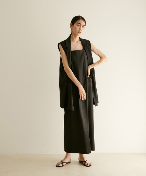 SALON adam et rope'（サロン アダム エ ロペ）の「【サステナブル】【セットアップ対応】GREEN WOOL キャミソールワンピース（ワンピース・レディース・ブラック/ライトグレー/ブラウン・FREE）」の4枚目の写真