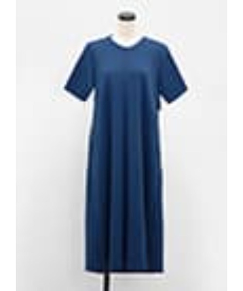 STYLE DELI(スタイルデリ)の「【Made in JAPAN】ラグジュアリー背面フリルワンピース(ワンピース・レディース・ブラック/ダークブルー・01/02)」の14枚目の写真