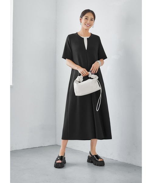 STYLE DELI(スタイルデリ)の「【Made in JAPAN】ラグジュアリー背面フリルワンピース(ワンピース・レディース・ブラック/ダークブルー・01/02)」の16枚目の写真