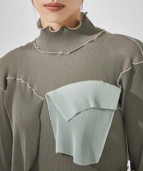 kotohayokozawa（コトハヨコザワ）の「【kotohayokozawa(コトハヨコザワ)】ロングスリーブドレスハイネック（ワンピース・レディース・ミント/ホワイト/ブラック/グレー/パープル/ブラウン・SMALL/MEDIUM）」の13枚目の写真