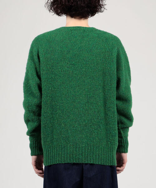 TOMORROWLAND （トゥモローランド）の「【別注】HARLEY×TOMORROWLAND ウール クルーネックプルオーバーニット（ニット/セーター・メンズ・チャコールグレー/キャメル/グリーン/レッド/ブルー・S/M）」の13枚目の写真