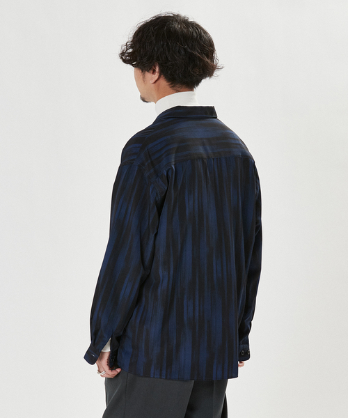 ÉDIFICEエディフィス 黒 Vネック 長袖シャツ ÉDIFICEエディフィス 黒 Vネック 長袖シャツ E.NIGHT シャツ