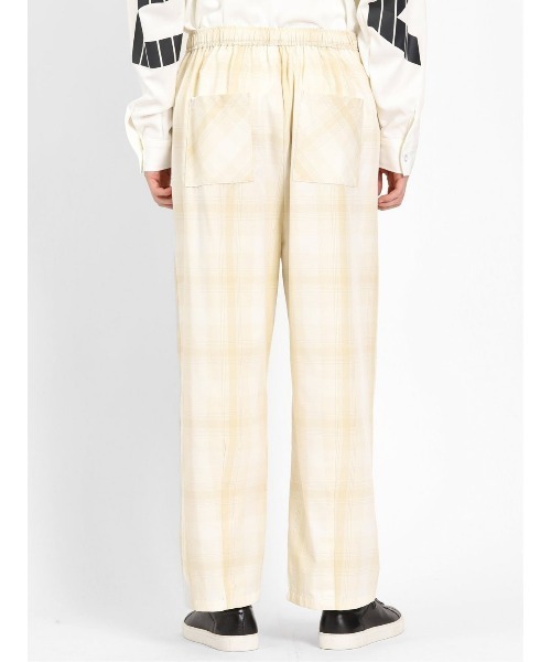 semantic design(セマンティックデザイン)の「【レーヨン混 ウエストゴム】セマンティックデザイン チェック柄 ワイドイージーパンツ(その他パンツ・メンズ・ベージュ/ブラック/グレー系その他2・MEDIUM/LARGE)」の9枚目の写真