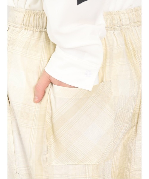 semantic design(セマンティックデザイン)の「【レーヨン混 ウエストゴム】セマンティックデザイン チェック柄 ワイドイージーパンツ(その他パンツ・メンズ・ベージュ/ブラック/グレー系その他2・MEDIUM/LARGE)」の10枚目の写真