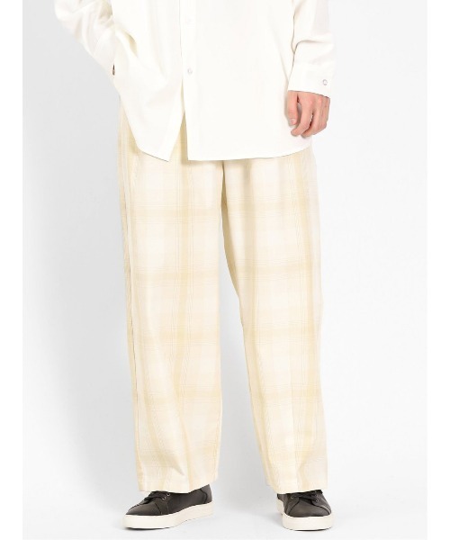 semantic design(セマンティックデザイン)の「【レーヨン混 ウエストゴム】セマンティックデザイン チェック柄 ワイドイージーパンツ(その他パンツ・メンズ・ベージュ/ブラック/グレー系その他2・MEDIUM/LARGE)」の13枚目の写真