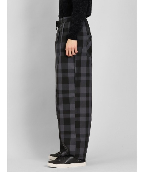 semantic design(セマンティックデザイン)の「【レーヨン混 ウエストゴム】セマンティックデザイン チェック柄 ワイドイージーパンツ(その他パンツ・メンズ・ベージュ/ブラック/グレー系その他2・MEDIUM/LARGE)」の18枚目の写真