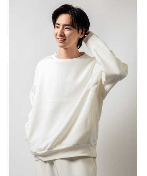 Beno(ビーノ)の「TCソフト裏起毛 オーバーシルエット クルーネックトレーナー(スウェット・メンズ・マスタード/ロイヤルブルー/ネイビー/ホワイト/グリーン/グレー/グレイッシュベージュ/ブラック・M/L/XL)」の20枚目の写真