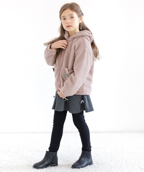 Bee des Bee（ビーデスビー）の「ボア素材 ハートポケットパーカー（パーカー・キッズ・ラベンダー・100cm/110cm/120cm/140cm/150cm/130cm）」の3枚目の写真