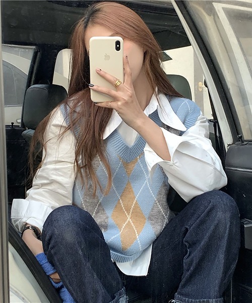 RUUX(ルーフ)の「オーバーサイズ アーガイル ベスト(ベスト・レディース・ブルー/グリーン・FREE)」の12枚目の写真