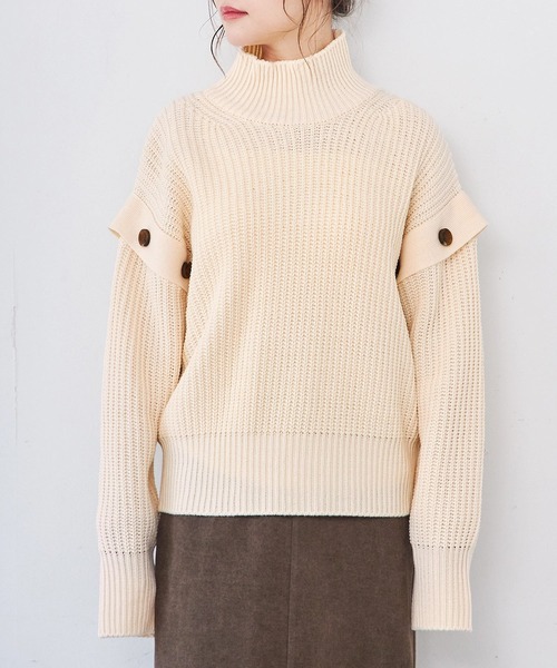 ボタンポイントスリーブ ニット（ニット/セーター）｜Isn't She?（イズントシー）