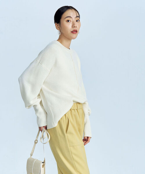 fredy emue(フレディエミュ)の「【カラー展開豊富】アウトリンキング配色ニット(ニット/セーター・レディース・グレー/ブルー/オフホワイト/ブラック/レッド・38)」の8枚目の写真