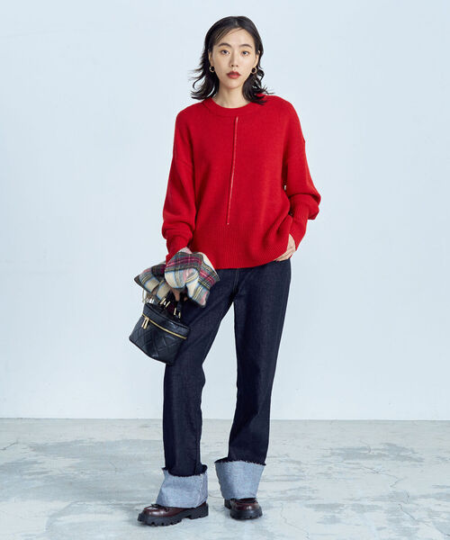 fredy emue(フレディエミュ)の「【カラー展開豊富】アウトリンキング配色ニット(ニット/セーター・レディース・グレー/ブルー/オフホワイト/ブラック/レッド・38)」の11枚目の写真