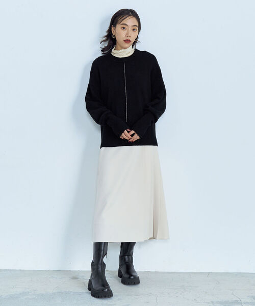 fredy emue(フレディエミュ)の「【カラー展開豊富】アウトリンキング配色ニット(ニット/セーター・レディース・グレー/ブルー/オフホワイト/ブラック/レッド・38)」の20枚目の写真