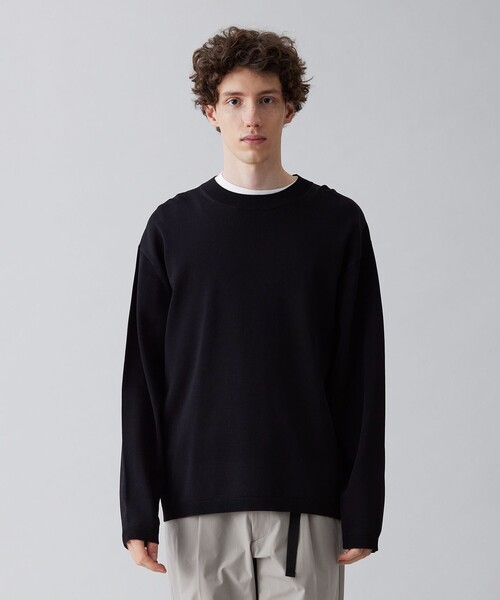 UNFILO(アンフィーロ)の「イージーケア ニットロングTEE(ニット/セーター・メンズ・アイボリー系/ネイビー系/ブラック系/イエロー系・SMALL/MEDIUM/LARGE/X-LARGE)」の2枚目の写真