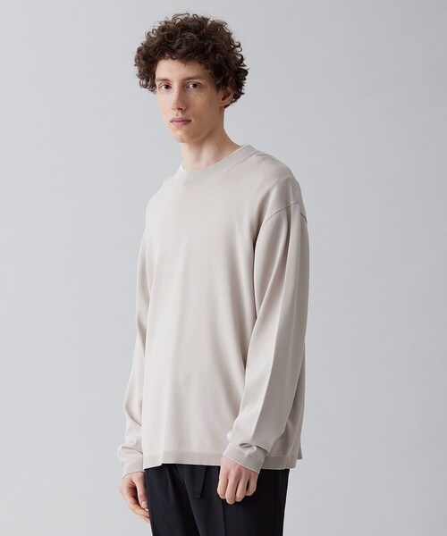 UNFILO(アンフィーロ)の「イージーケア ニットロングTEE(ニット/セーター・メンズ・アイボリー系/ネイビー系/ブラック系/イエロー系・SMALL/MEDIUM/LARGE/X-LARGE)」の1枚目の写真
