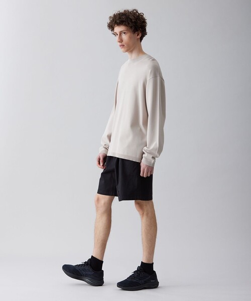 UNFILO(アンフィーロ)の「イージーケア ニットロングTEE(ニット/セーター・メンズ・アイボリー系/ネイビー系/ブラック系/イエロー系・SMALL/MEDIUM/LARGE/X-LARGE)」の15枚目の写真