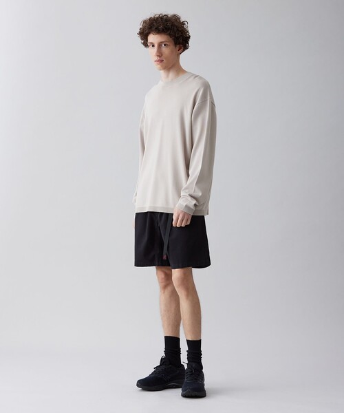 UNFILO(アンフィーロ)の「イージーケア ニットロングTEE(ニット/セーター・メンズ・アイボリー系/ネイビー系/ブラック系/イエロー系・SMALL/MEDIUM/LARGE/X-LARGE)」の16枚目の写真