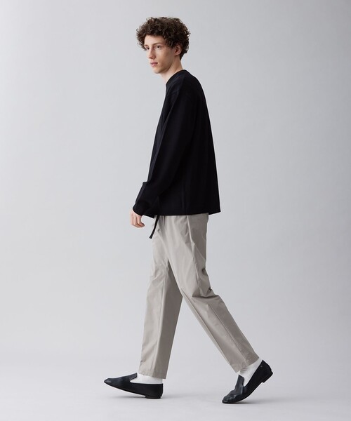 UNFILO(アンフィーロ)の「イージーケア ニットロングTEE(ニット/セーター・メンズ・アイボリー系/ネイビー系/ブラック系/イエロー系・SMALL/MEDIUM/LARGE/X-LARGE)」の20枚目の写真