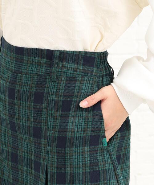 PINK-latte(ピンクラテ)の「あったかインパン付ボックスプリーツスカート(スカート・キッズ・ネイビー系1/ブラウン系2/ダークグリーン系1・14/15 /16)」の8枚目の写真